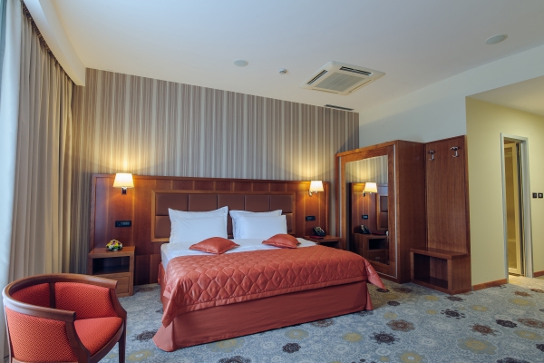 Hotel M Nikic (Podgorica)